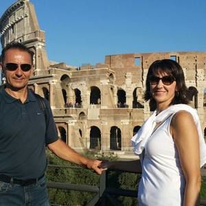 Meet your Posher, Larissa serge